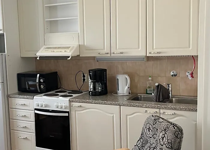 アパート Yksioe Kiertokatu